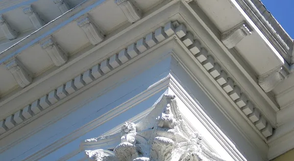 Dentil