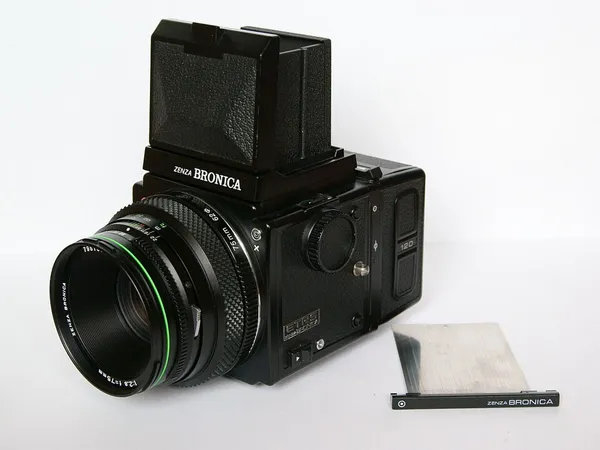 Bronica