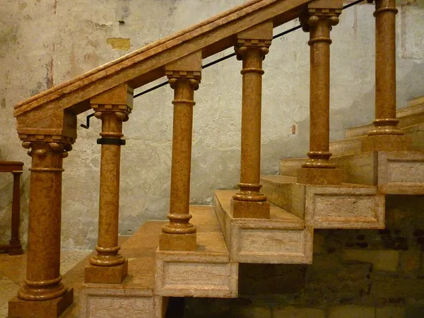 Baluster