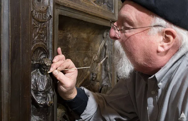Conservation and restoration of metals