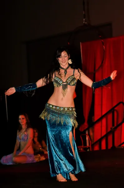Belly dance