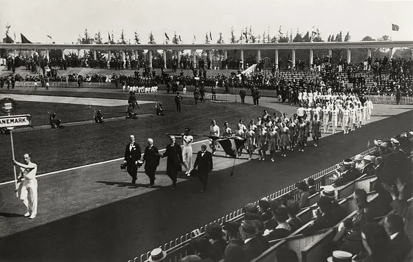 1920