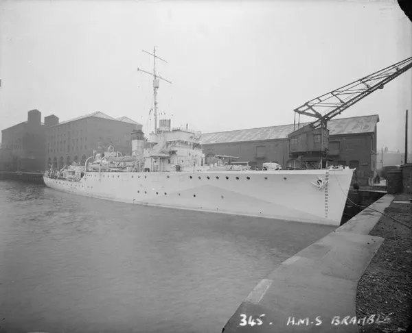 HMS Bramble (J11)