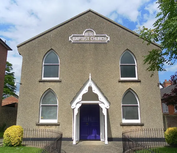List of places of worship in Tonbridge and Malling
