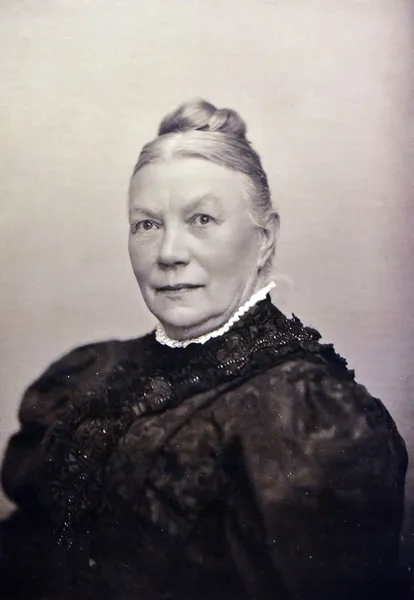 Alwina Gossauer