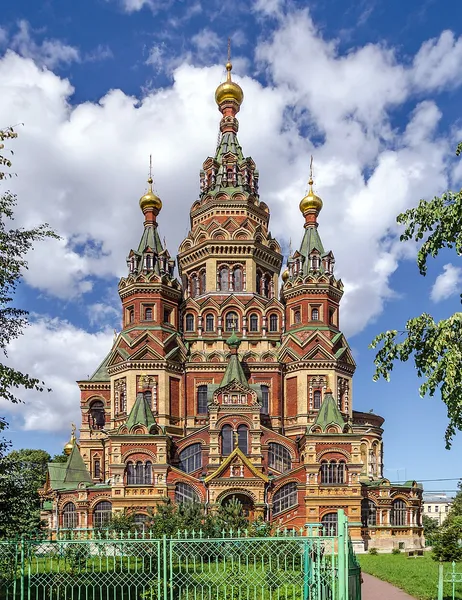 Cathedral of Saints Peter and Paul, Petergof