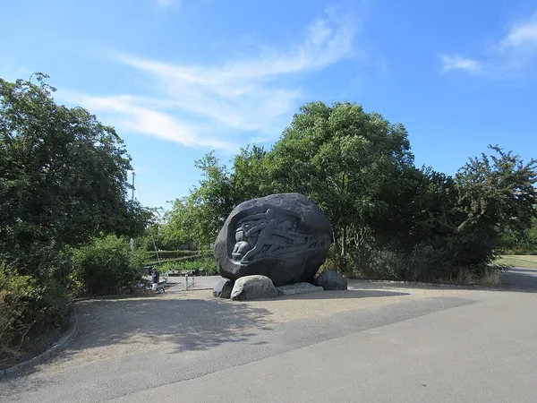 Denmark Expedition Memorial