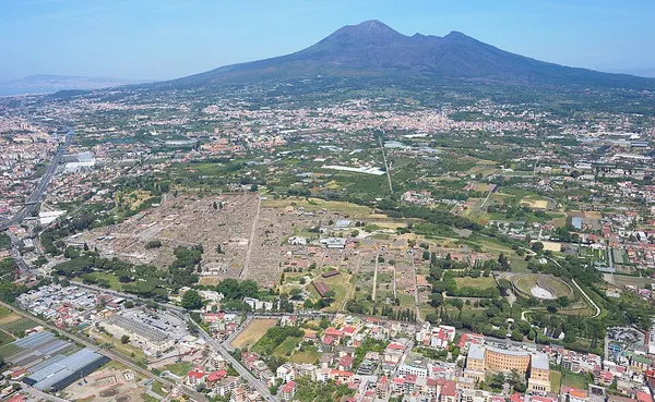 Foreign influences on Pompeii