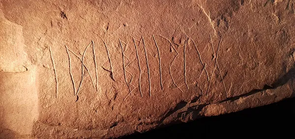 Hole Runestone