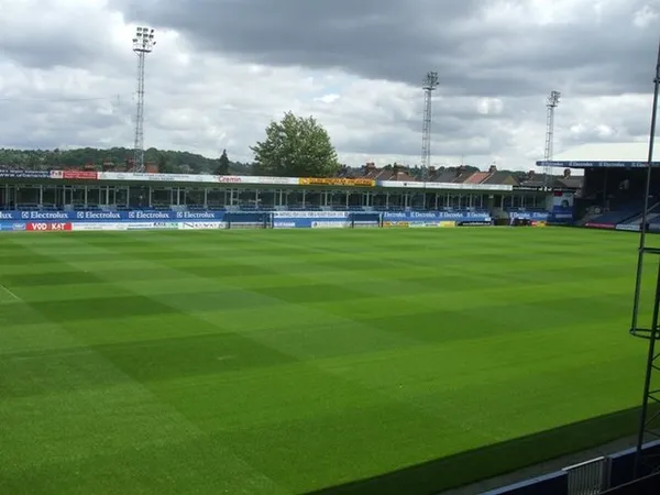 Kenilworth Road