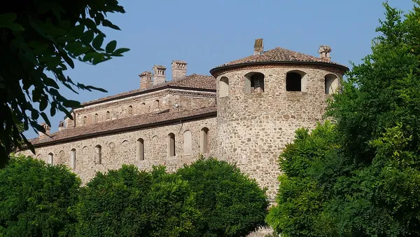 Agazzano Castle