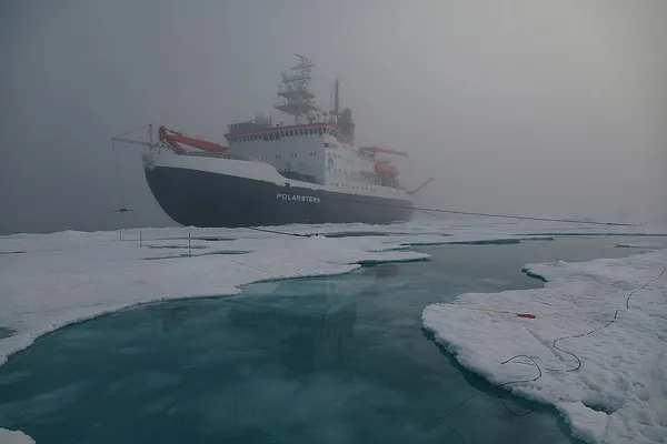 CONTRASTS Expedition