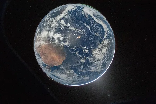 Hello, World (photograph)