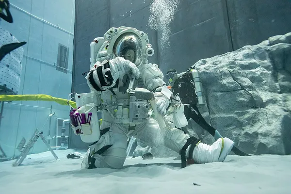 Axiom Extravehicular Mobility Unit